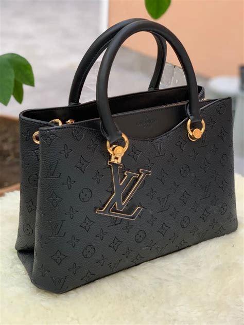 sac bandouliere louis vuitton femme|sac de luxe femme.